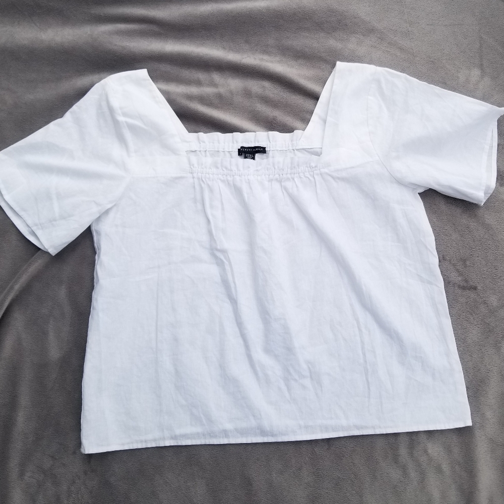 Saks Fifth Avenue Linen Shirt Women's XL White Top Blouse Cottage Beachy Summer - Picture 5 of 10